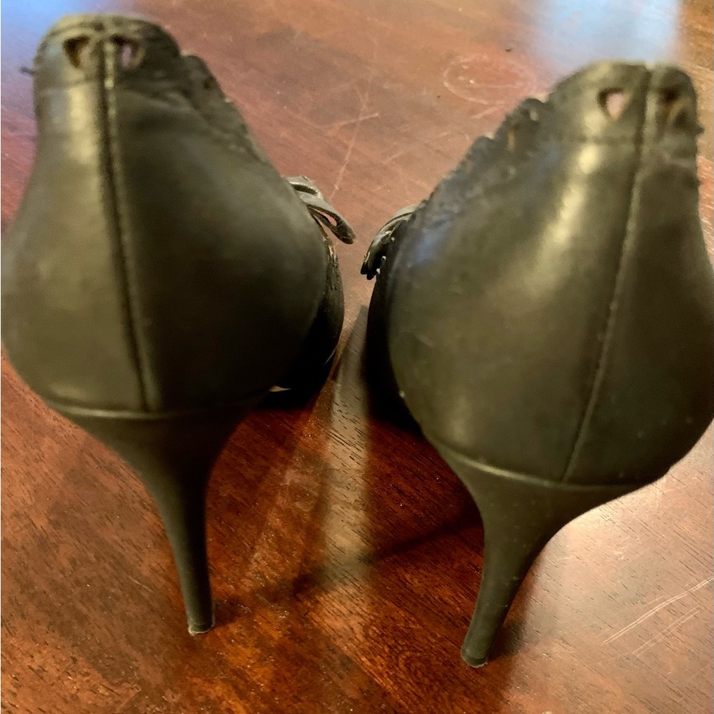 BNIB Joan & David Black Danasella Heels, 6.5 - Picture 9 of 11